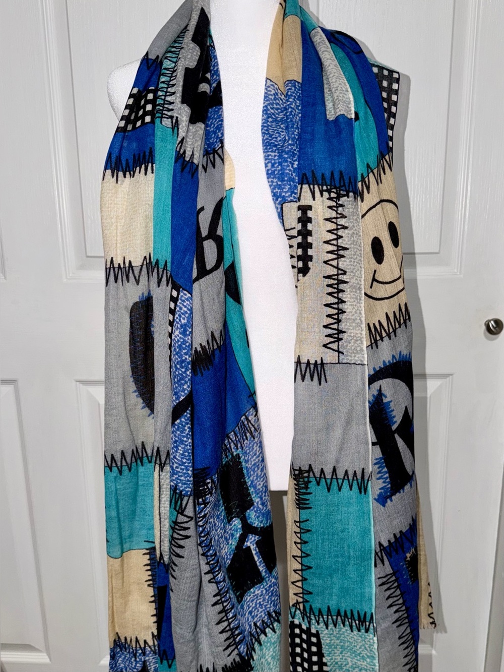 YARNZ Luxury Cashmere Silk Patchwork Scarf-Graffiti Graphic Oblong Wrap-NWT